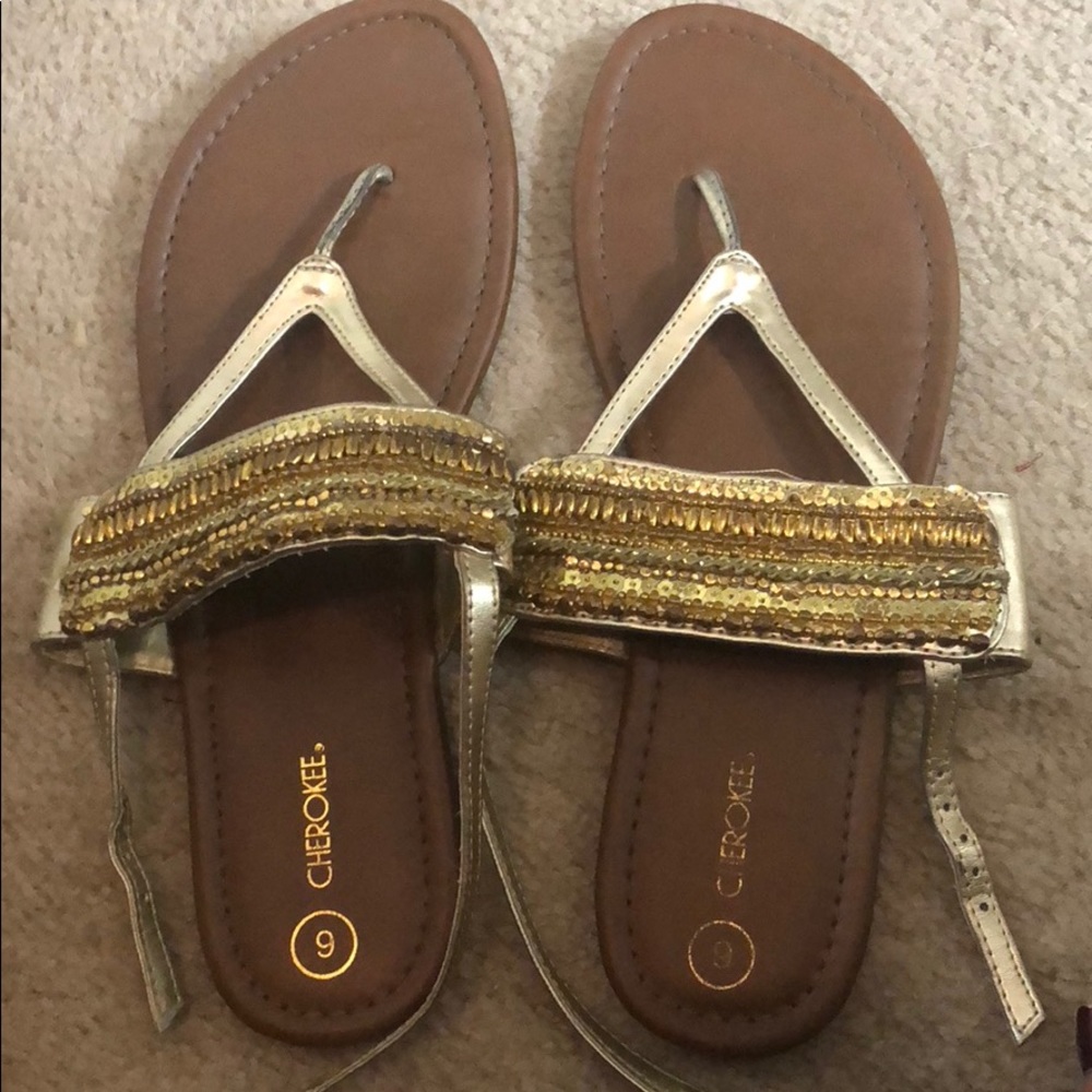 Cherokee Gold sequin sandal Sz 8